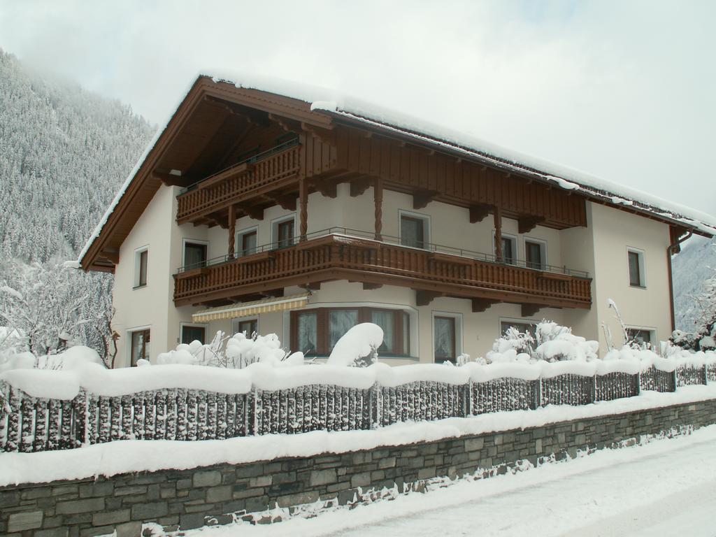 Landhaus Tyrol Mayrhofen Dış mekan fotoğraf