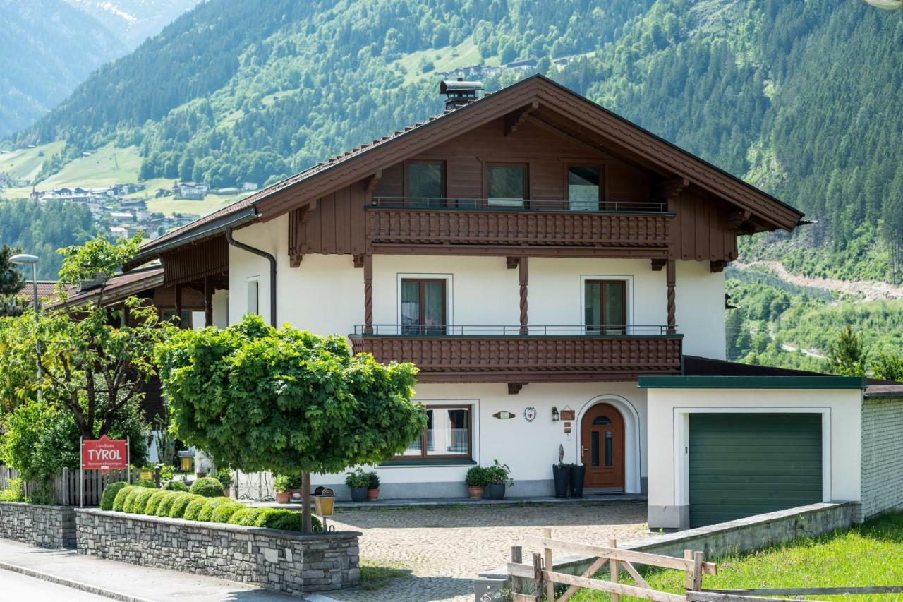 Landhaus Tyrol Mayrhofen Dış mekan fotoğraf